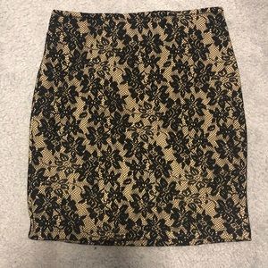 Forever 21 Black lace beige Pencil skirt